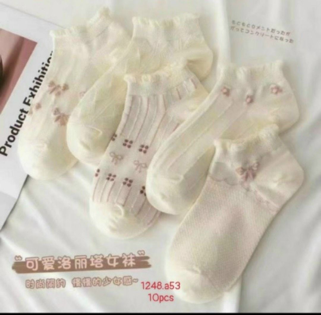 Tất hoạ tiết siêu đẹp